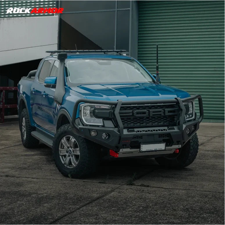 Black electric winch with accessories on Steel Hoop Bull Bar for Ford Everest Next Gen 2022+